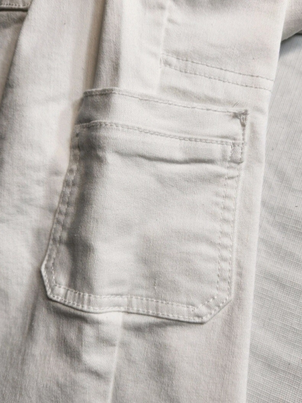 Westbound Park Avenue Women's Shorts Size 10P Pull On White Mid-Rise Raw Hem 57 - Picture 5 of 9